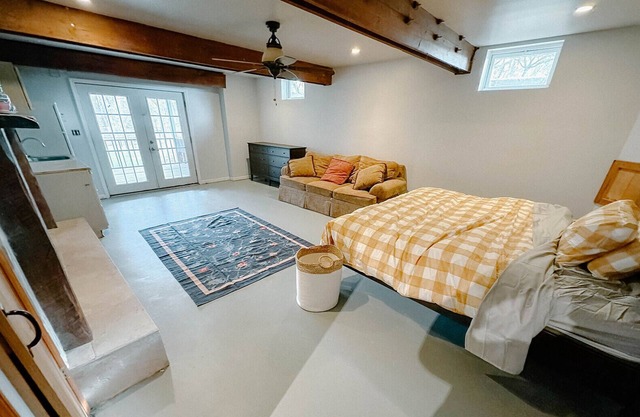 Bluming Fields - A private home on a 150-acre horse farm.