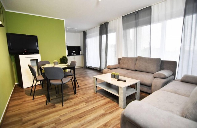 Boardinghouse Apartment 10, 76qm, 2 Schlafzimmer, 1 Wohn-/schlafraum, Max. 9 Personen