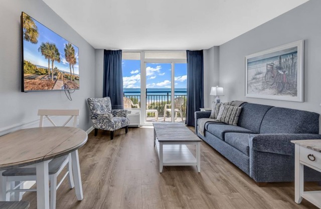 Boardwalk Resort 233