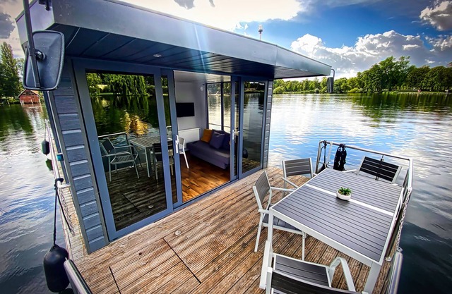 Boot 'Cosy Hannah Führerscheinfrei' mit Privatterrasse