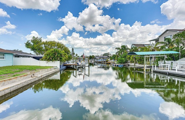 Boat, Fish & Explore Hudson: Home w/Private Dock