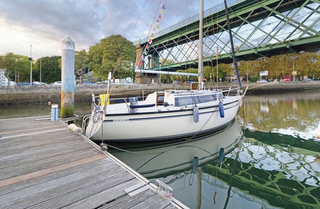 Boot 'Happy Sailor' im Viana do Castelo