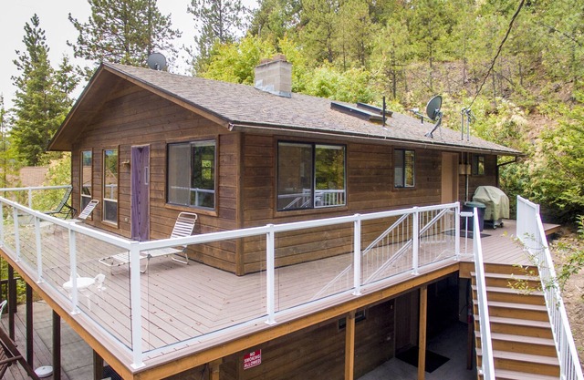 KLIMAANLAGE, Bootsanlegestelle, Wasserspielzeug, Spielzimmer, Shuffle Board, WiFi