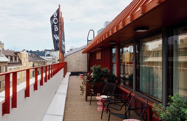 Bob W Helsinki Kamppi