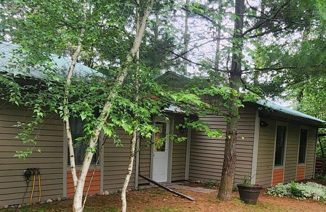 Bobbers Cabin on Perch Lake