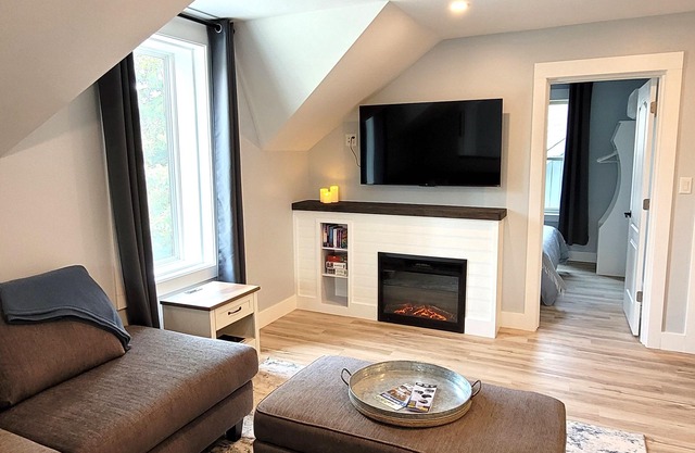 Bobcaygeon Modern Farmhouse Loft