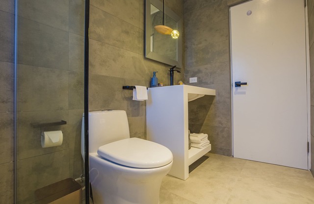 Boca Catalina Gehobene Apt 2bd-2bath Schritte zum Strand