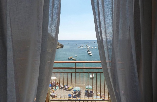 Apartment am Meer "Bocca d'Oro" am Strand von Nerano