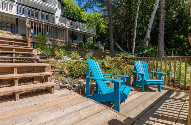 Boho Lakehouse Muskoka Family Retreat Sleeps up to 15