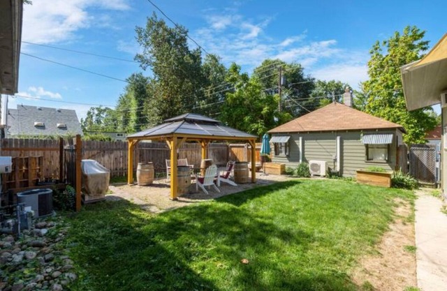 Boise State/Greenbelt 3 bedroom Cottage