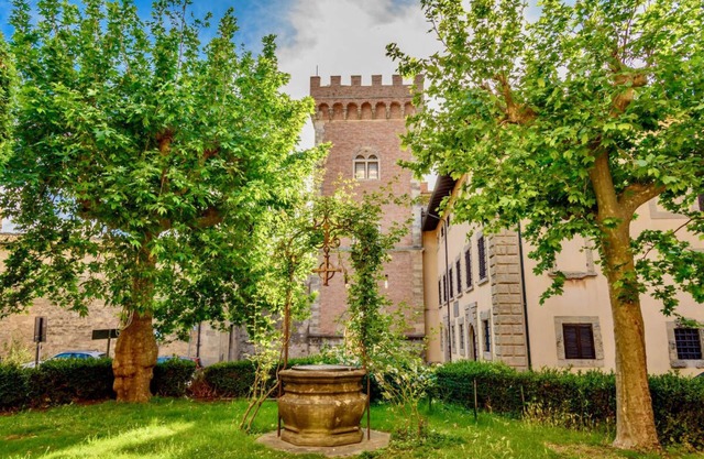 Bolgheri historical center