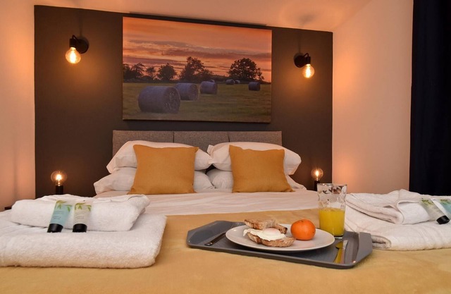 Bollin Suite - Chester Road Apartments by Premier Serviced Accommodation
