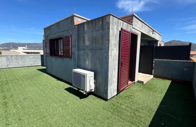 Bonito Duplex vista mar parking AV-02