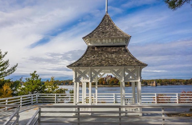 Bonnie Castle Resort & Marina