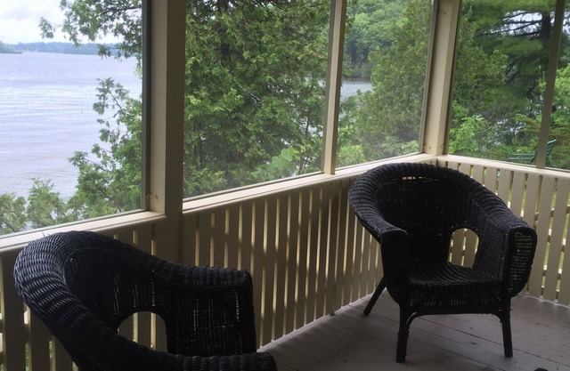 Bonnie View Cabin In Bayview Farm