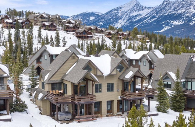 Book a Holiday Stay Today! Ski-in, Ski-out Townhome with Private Hot Tub and Fireplace!