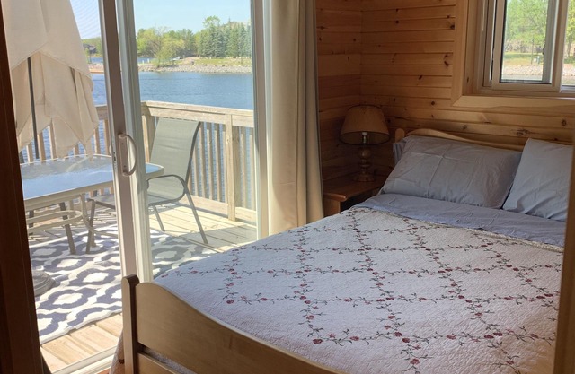 Book Early For Preferred Dates - Honey Harbour