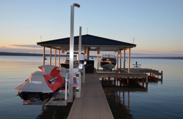 ¡Reserve esta hermosa casa frente al lago Cayuga este otoño y ahorre!