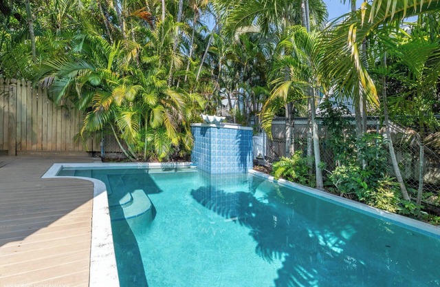 Boomerang Boathouse in Key West