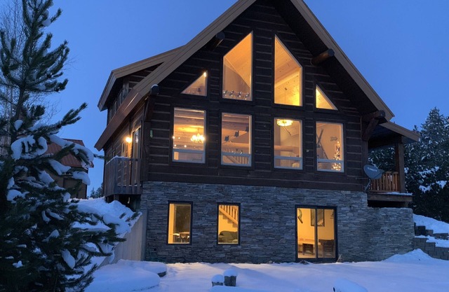 Berghütte in der Nähe all der Spaß