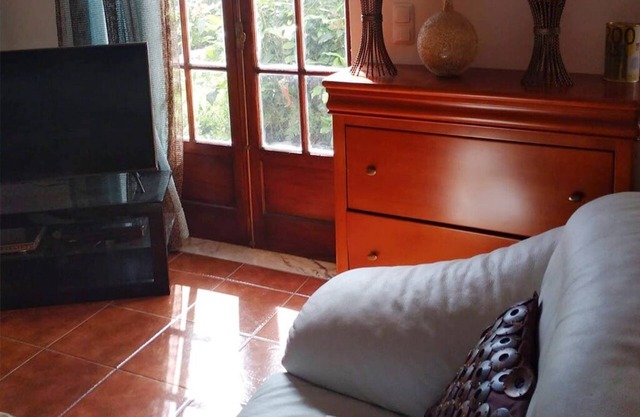 Borea Yellow Villa, Santo André, Santiago do Cacém