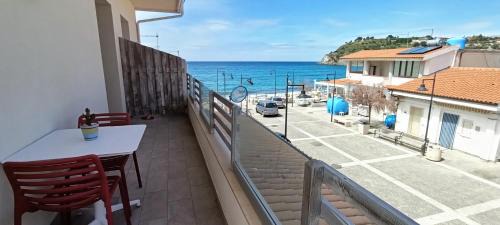 Borgo dei Pescatori - SUL MARE