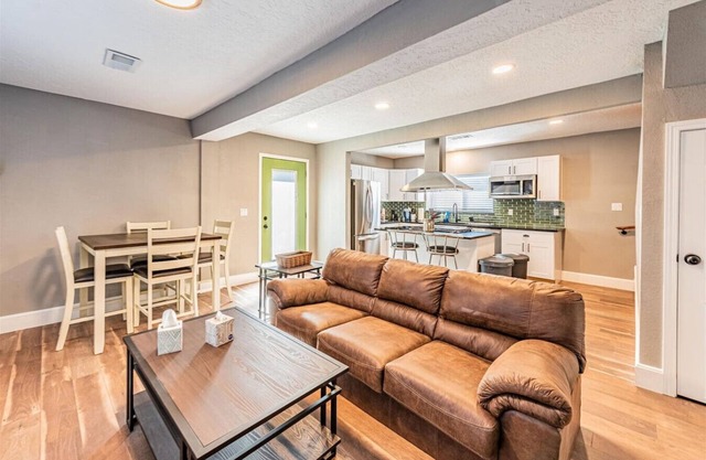 Bosque Bungalow A- 2 bedroom