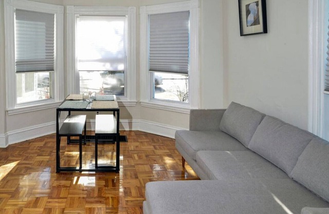 Boston Historical Urban Oasis