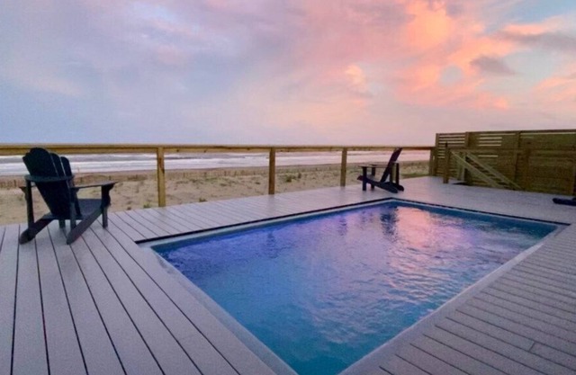 Boudreaux and Thibodeaux's Beach Houses