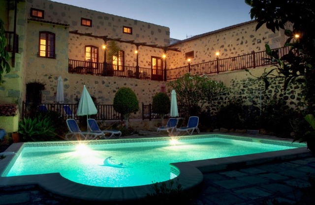Bougainvillea Cottage - Teneriffa Selbstverpflegung - La Bodega (Kingsize-Bett) mit Pool