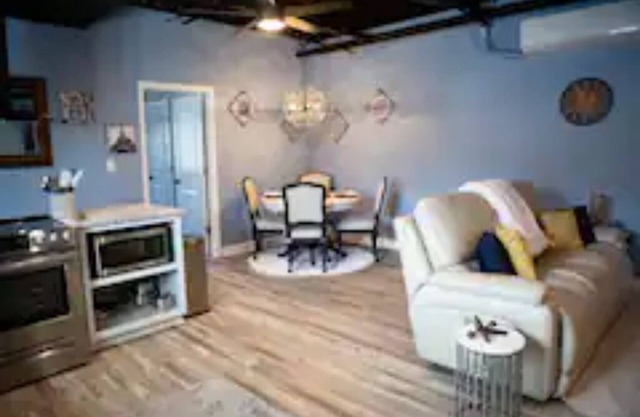 Bougie BeBe - Beautiful Apartment on the City Square