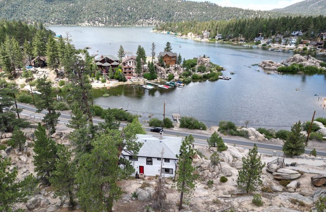 Boulder Bay Farmhouse private dock + AC ❄️