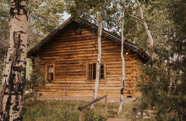 Boulder Lake Lodge