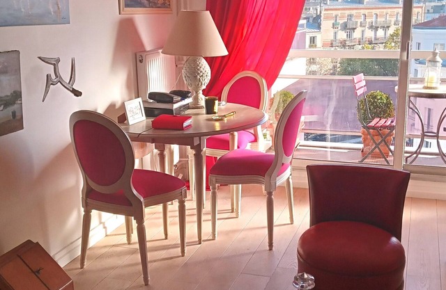 Boulogne Nord Magnifique 2 Pièces Très Lumineux Avec Balcon et vue Tour Eiffel
