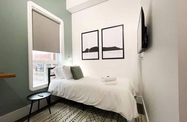 Boutique Hotel - Suite #8 Single