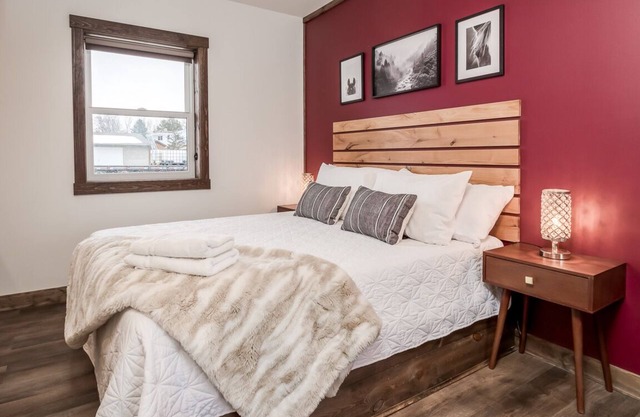 Boutique Hotel | Virginia Themed Suite