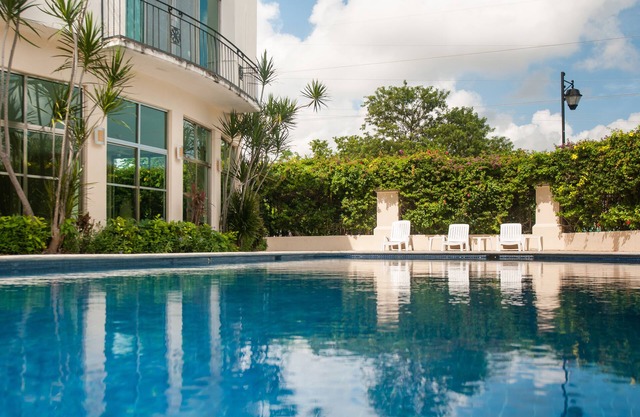 Boutique House Privater Wohnsitz mit Pool, Preise ab 89 USD