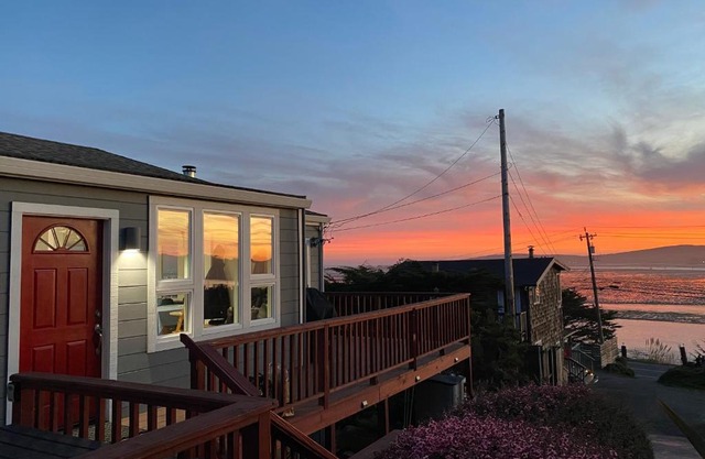 Boutique Ocean View Home with Private Hot Tub