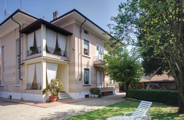 Boutique Penthouse Apartment - Villa mit Garten und Parkplatz