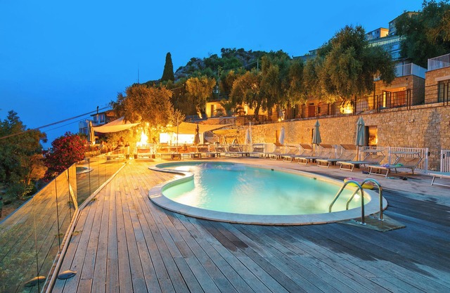 Boutique Pool Apt. Balzi Rossi - Lucca 1, Ventimiglia, Italy