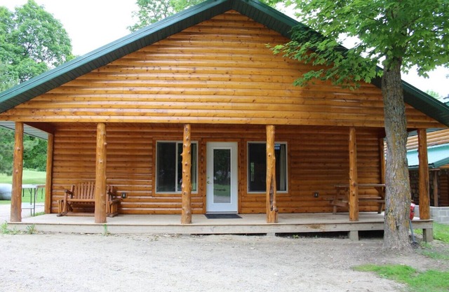 Bowstring Shores Resort - Deer River, MN