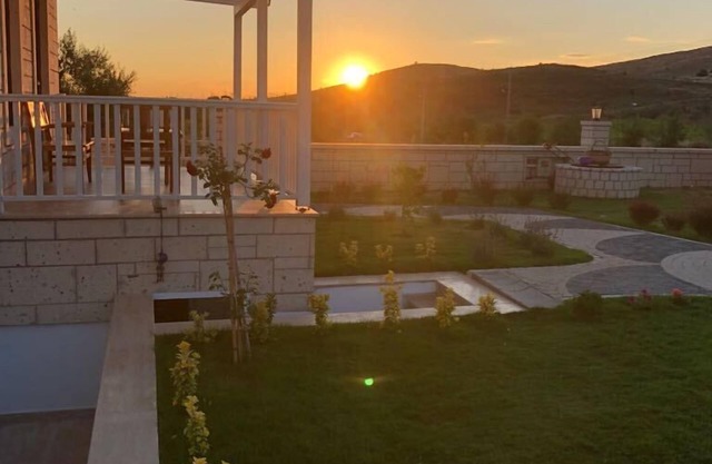 Bozcaada Ersin Konak