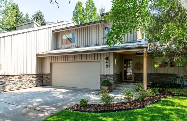Bozeman East Gallatin Hide Away