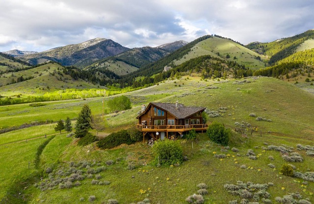 Bozeman Overlook- Unparalleled Mountain Views!