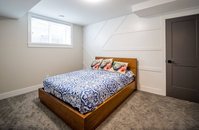 Brand new 1 bedroom suite