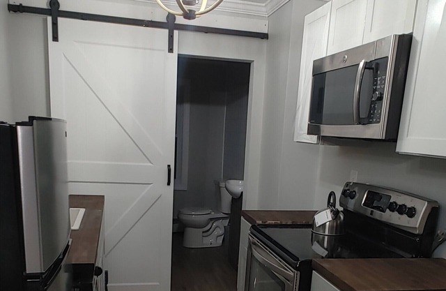 Brand New 1 Bedroom, close to Casinos, Beaches, Mystic, and Westerly.