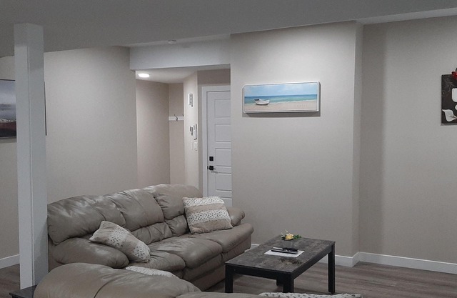 Brand new 2 BDRM Legal Secondary Suite