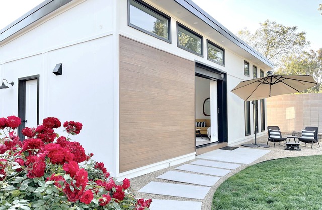 Brand New 2 bedroom+2 bath Casita, close to everything
