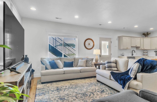 Brand-new 2-bedroom apartment in beautiful Vineyard