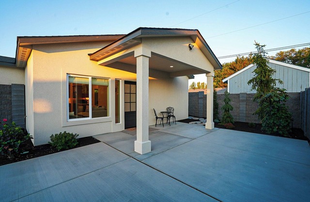 Brand new 2-bedroom home in the heart of Kennewick